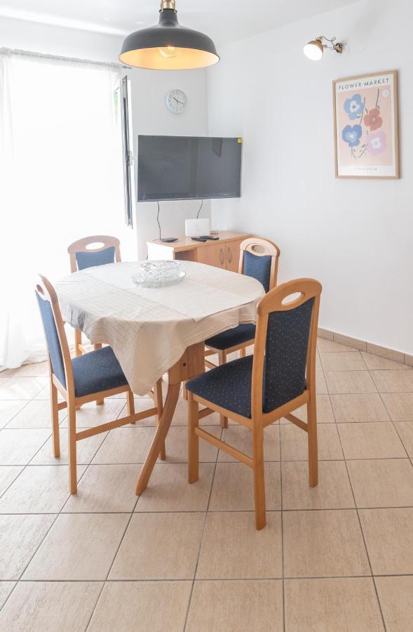 Apartman Carduelis Сплит Екстериор снимка
